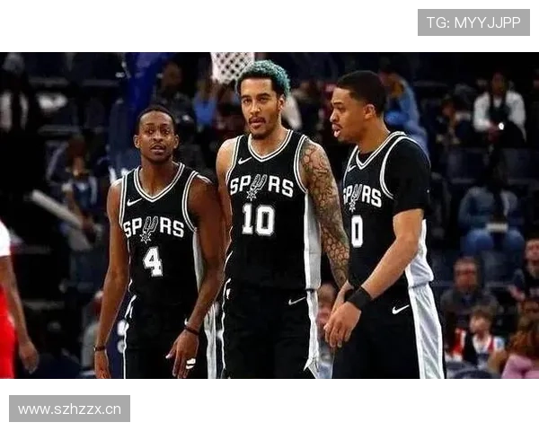 隆指导重返雄鹿训练营感恩老队友分享温馨瞬间 隆指导重返雄鹿训练营感恩老队友分享温馨瞬间